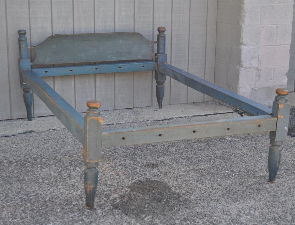 Appraisal: Blue Painted American Country Field Bed in original paint with