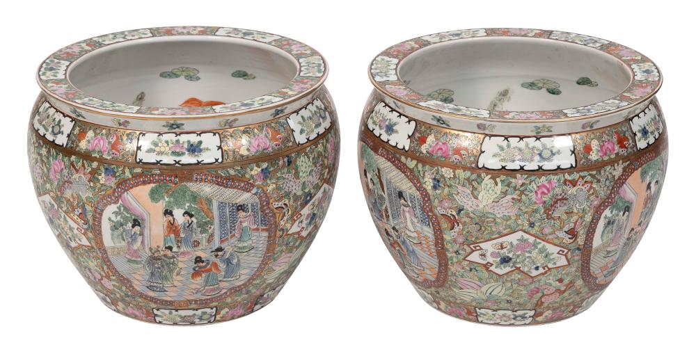 Appraisal: PAIR OF CHINESE PORCELAIN JARDINIERES FISH BOWLS TH CENTURY HEIGHTS