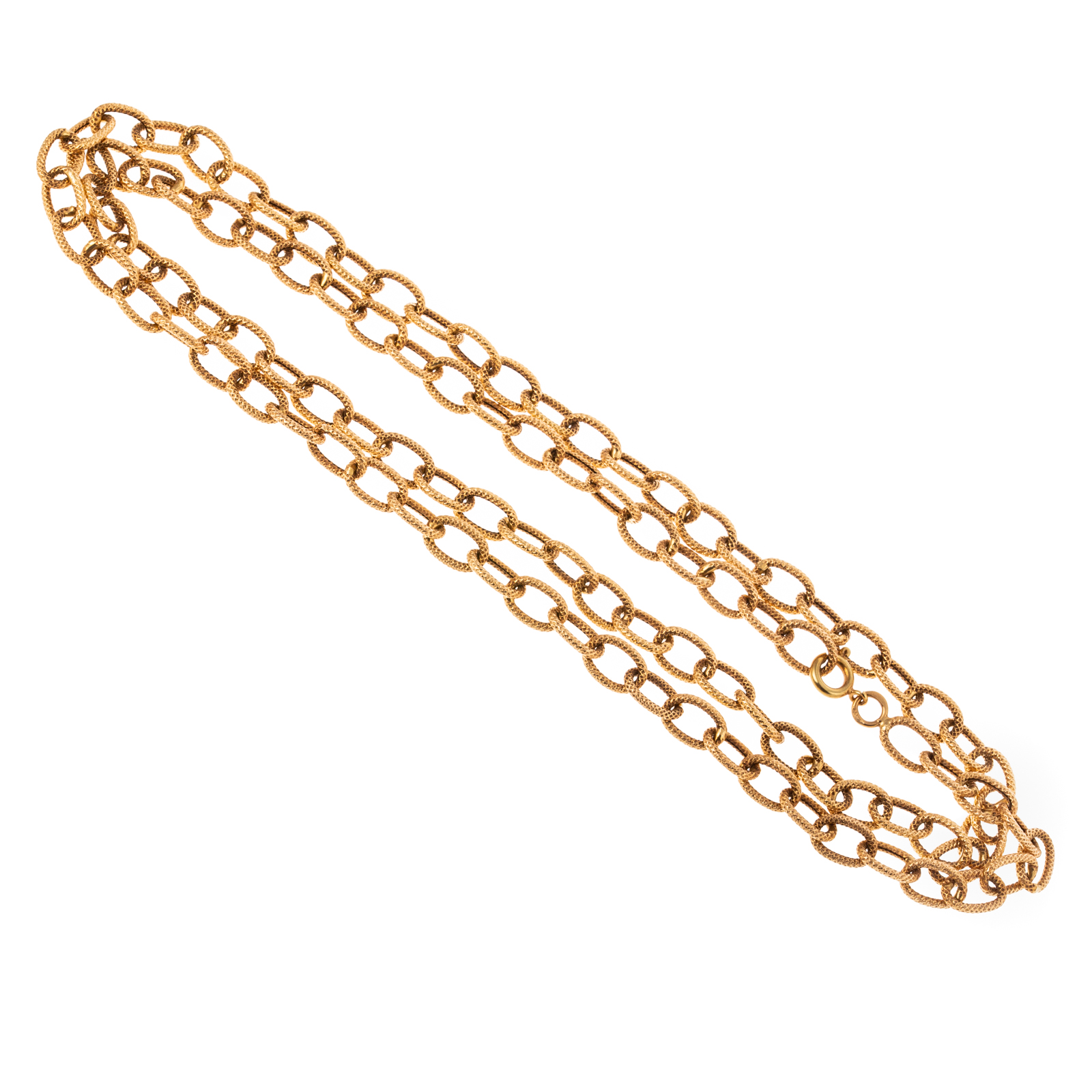 Appraisal: A K YELLOW GOLD TEXTURED OVAL LINK CHAIN K yellow