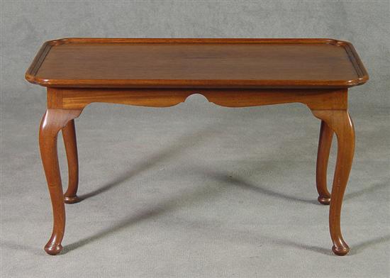 Appraisal: Biggs Mahogany Coffee Table Mid th Century Cabriole legs below