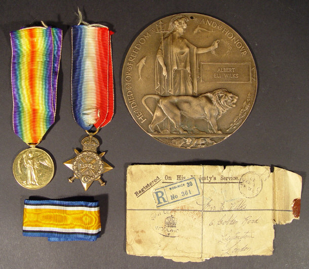 Appraisal: Wolrd War I military medal group comprised Star and Victory