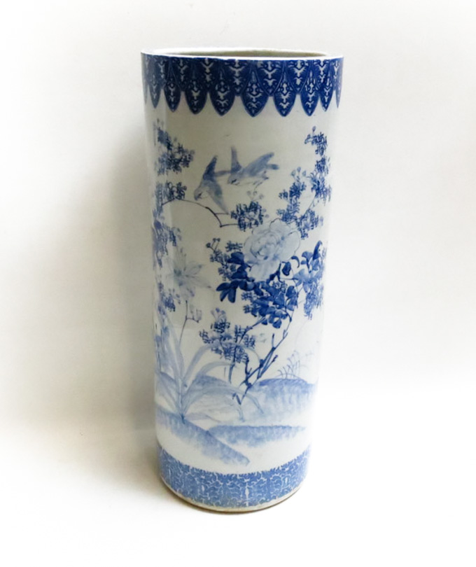 Appraisal: CHINESE PORCELAIN UMBRELLA STAND cylindrical with blue underglaze decoration H