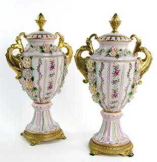 Appraisal: A PAIR OF DRESDEN PORCELAIN URNS RICHARD KLEMM Dresden Saxony