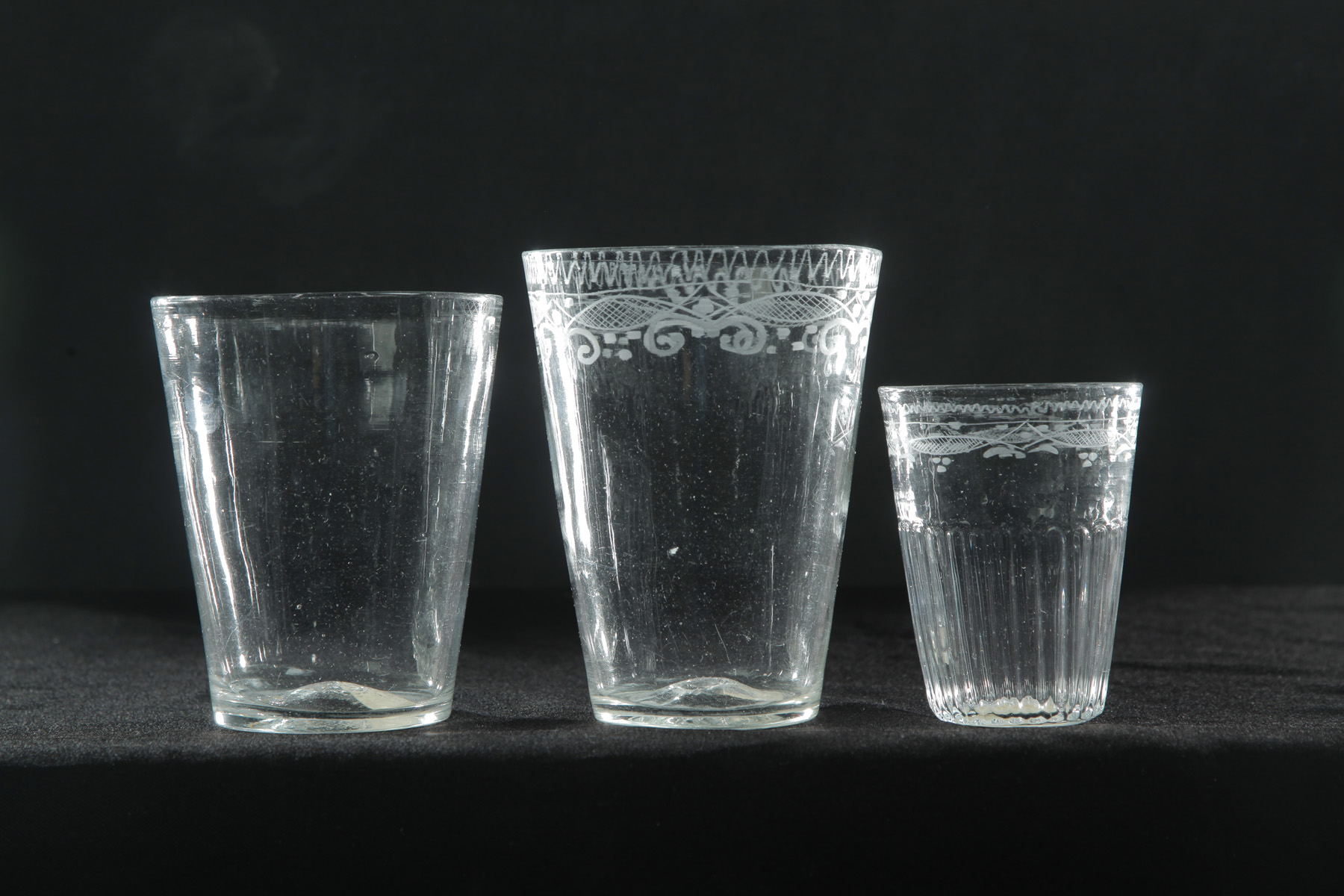 Appraisal: THREE FLINT GLASS BLOWN FLIPS American st quarter- th century