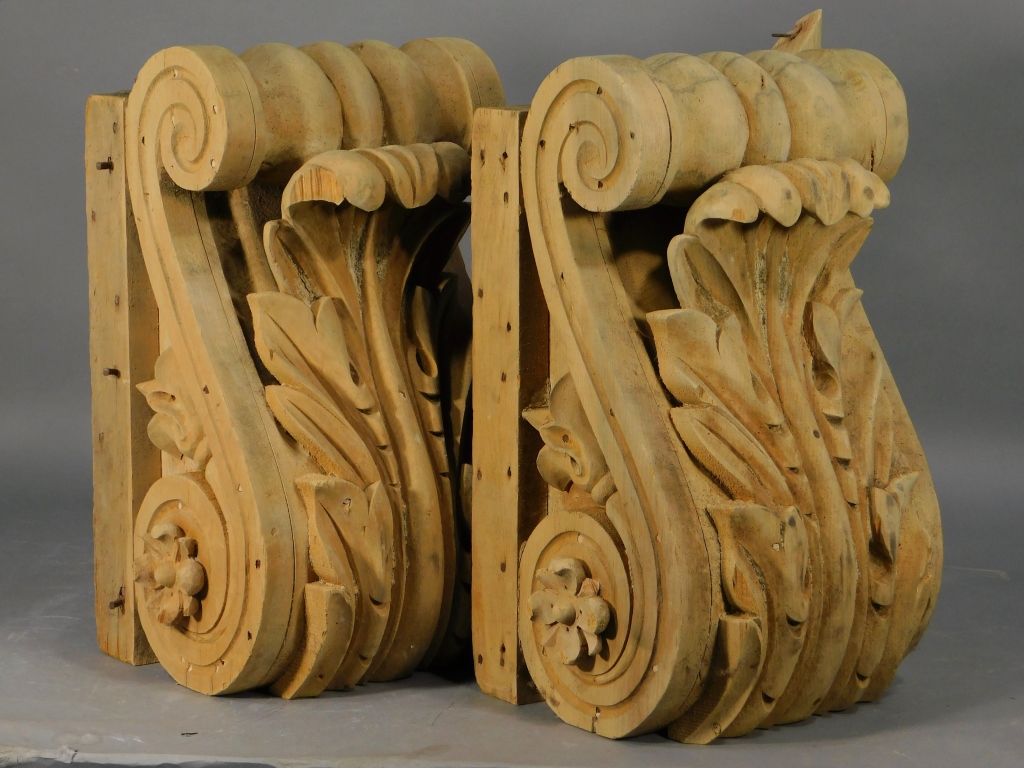 Appraisal: PR C ARCHITECTURAL ACANTHUS LEAF WOOD CORBELS United States th