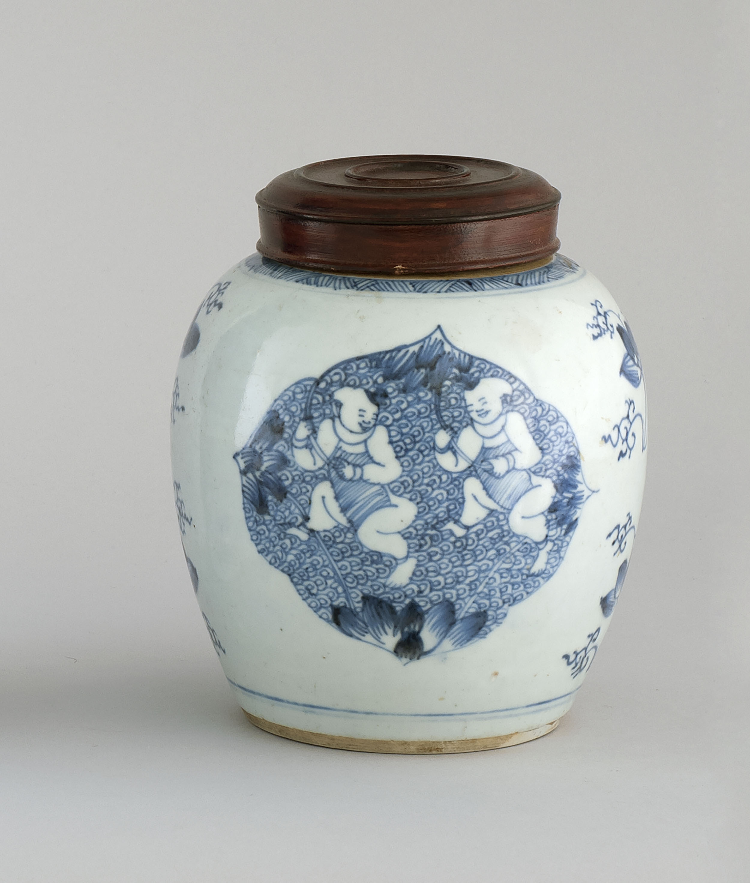 Appraisal: BLUE AND WHITE GINGER JAR th CenturyWith two floral cartouches