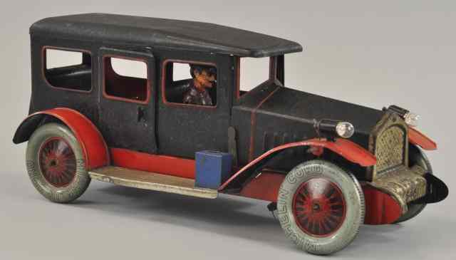 Appraisal: WELLS-O-LONDON LIMOUSINE Scarce example body done in black with a