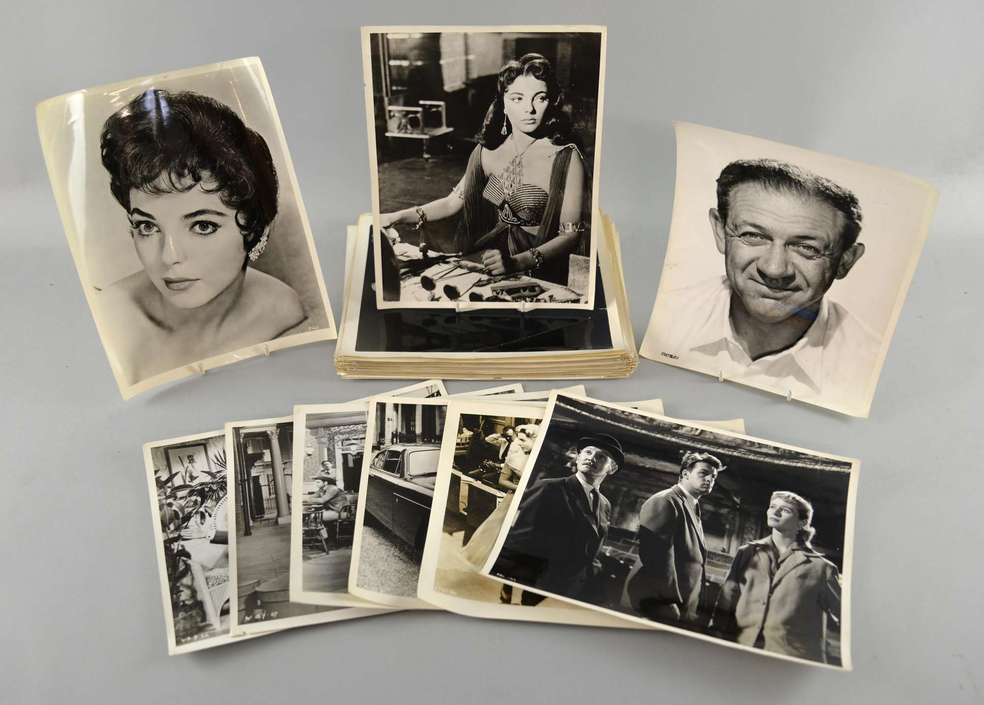 Appraisal: x inch original photographic black white movie film stills stars