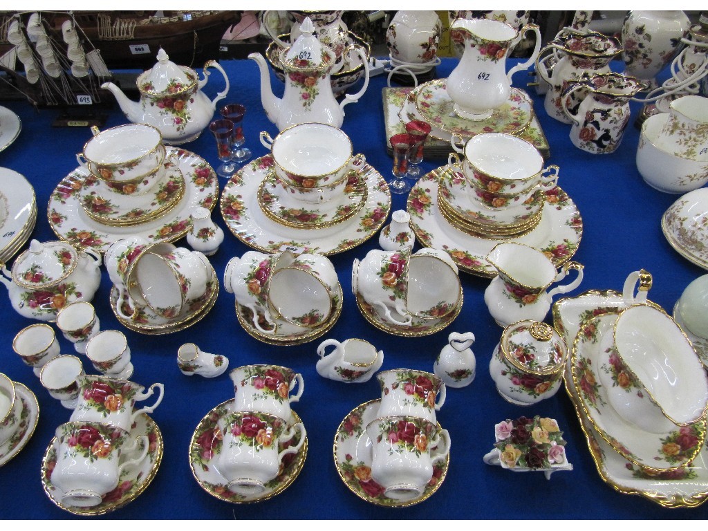 Appraisal: Quantity of Royal Albert Old Country Roses including teapot six