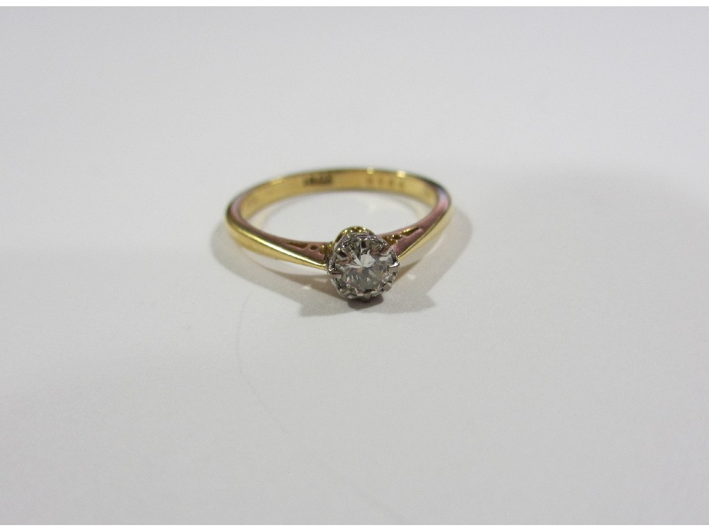 Appraisal: Eighteen carat gold diamond solitaire ring with round brilliant cut