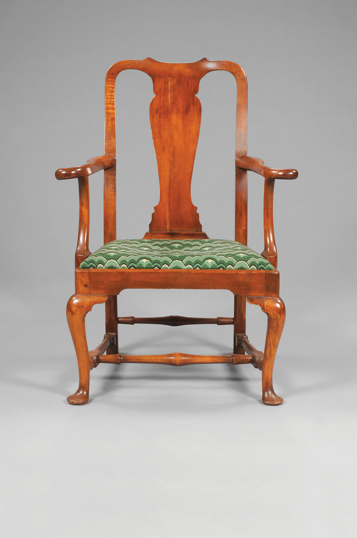 Appraisal: BOSTON MASSACHUSETTS QUEEN ANNE MAPLE ARMCHAIR The yoked crest above