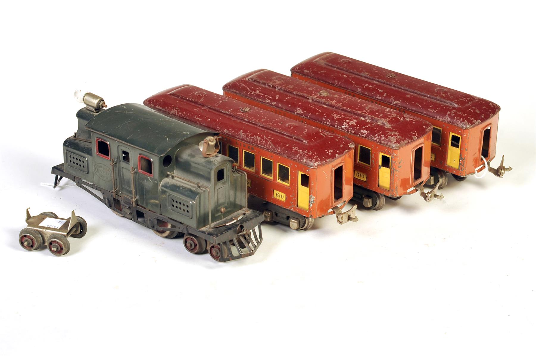 Appraisal: LIONEL O GAUGE FOUR-PIECE PASSENGER CONSIST INCLUDING - - ELECTRIC