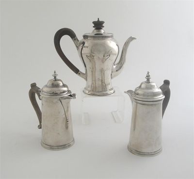 Appraisal: A small modern hot milk jug of inverted baluster form