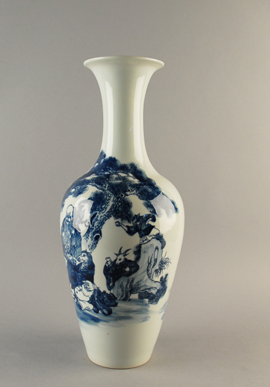 Appraisal: Modern Chinese Blue and White Vase w zodiac design H