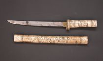 Appraisal: Japanese Tanto ca th Century Small oriental sword made from