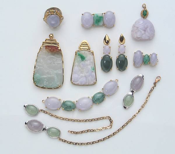 Appraisal: A collection of jade and k gold jewelry including four