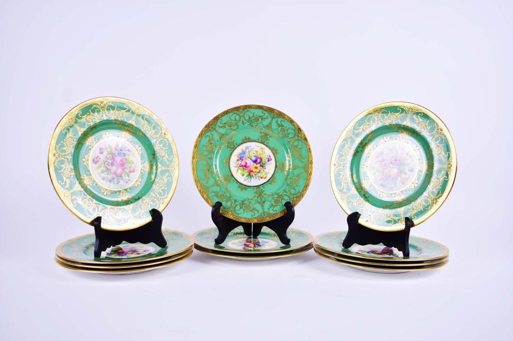 Appraisal: SET OF ELEVEN MINTON PORCELAIN PLATESCirca The center with a