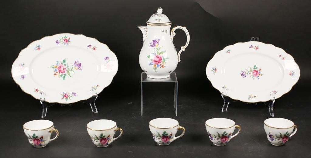 Appraisal: PIECES WINTERLING BAVARIA PORCELAIN DINNERWARE pieces Winterling Bavaria porcelain dinnerware