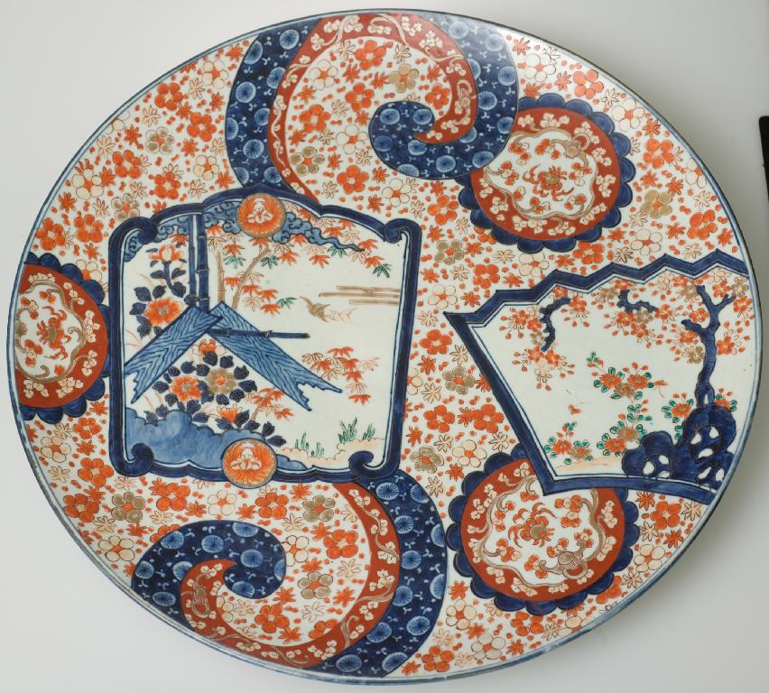 Appraisal: UNUSUALLY LARGE JAPANESE IMARI CHARGER th CENTURY characteristically painted in