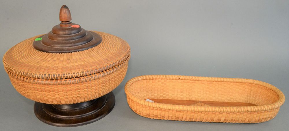 Appraisal: Nantucket Basket two piece lot to include one covered basket