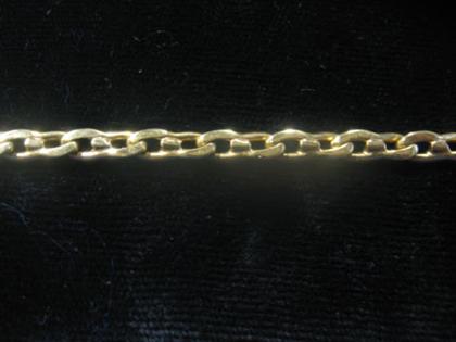 Appraisal: karat yellow gold necklace th century Composed of petite oval