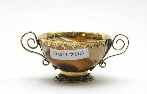 Appraisal: SMALL BOWL Agate in a silver mounting th- th century