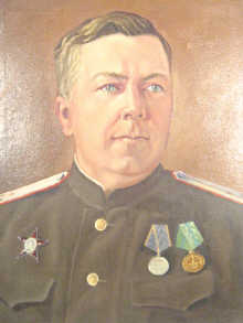 Appraisal: Russian Interest An oil on canvas of a Soviet General