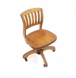 Appraisal: Oak Swivel Office Chair Oak swivel office chair H x