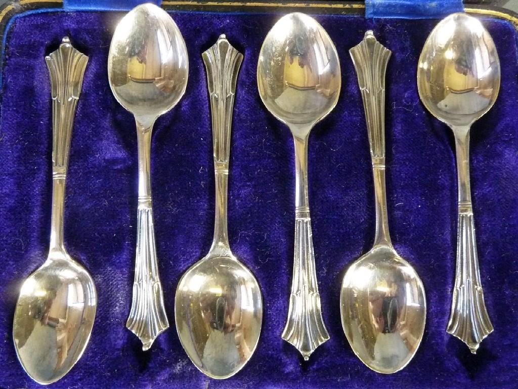 Appraisal: SET OF EDWARDIAN SILVER COFFEE SPOONS with fan shaped tops