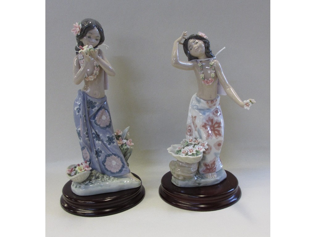 Appraisal: Two Lladro Hawaiian girls