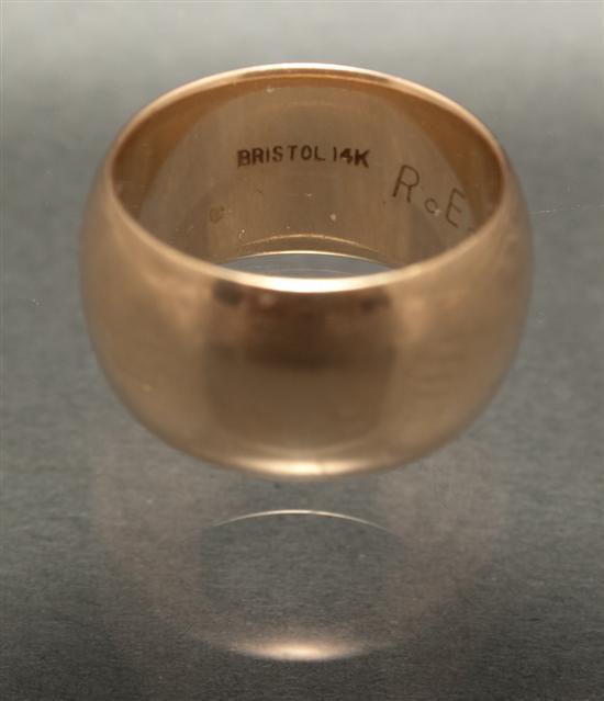 Appraisal: Lady's K yellow gold wedding band grams size