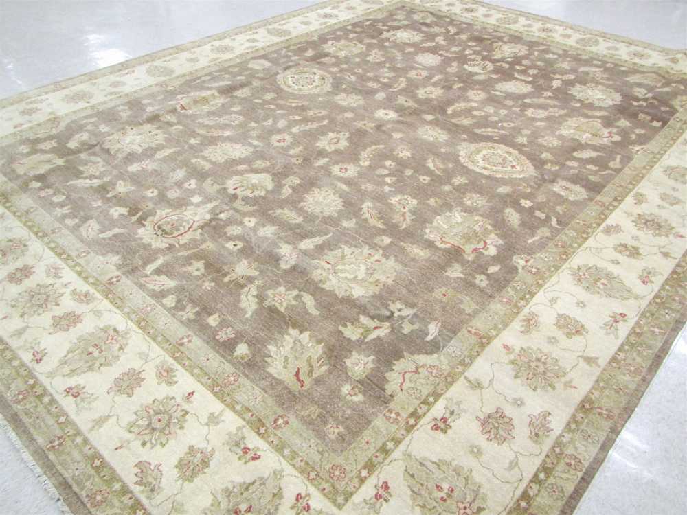 Appraisal: HAND KNOTTED ORIENTAL GRAND ROOM CARPET Persian Kashan design of