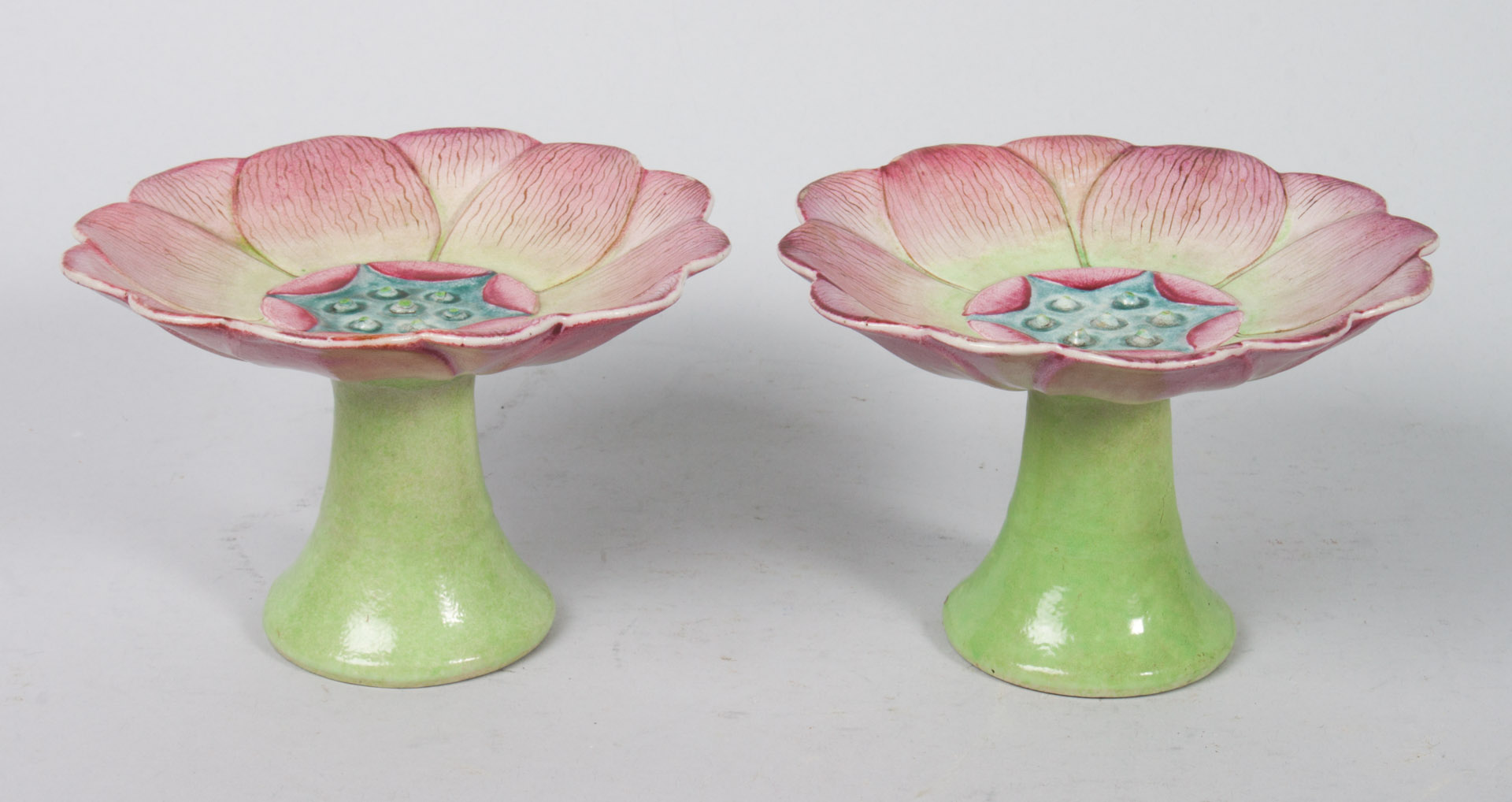 Appraisal: Pair of Chinese Export porcelain lotus compotes first quarter- th