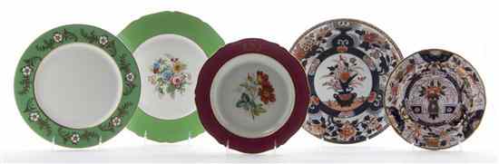 Appraisal: A Set of Twelve Limoges La Cloche Porcelain Dinner Plates