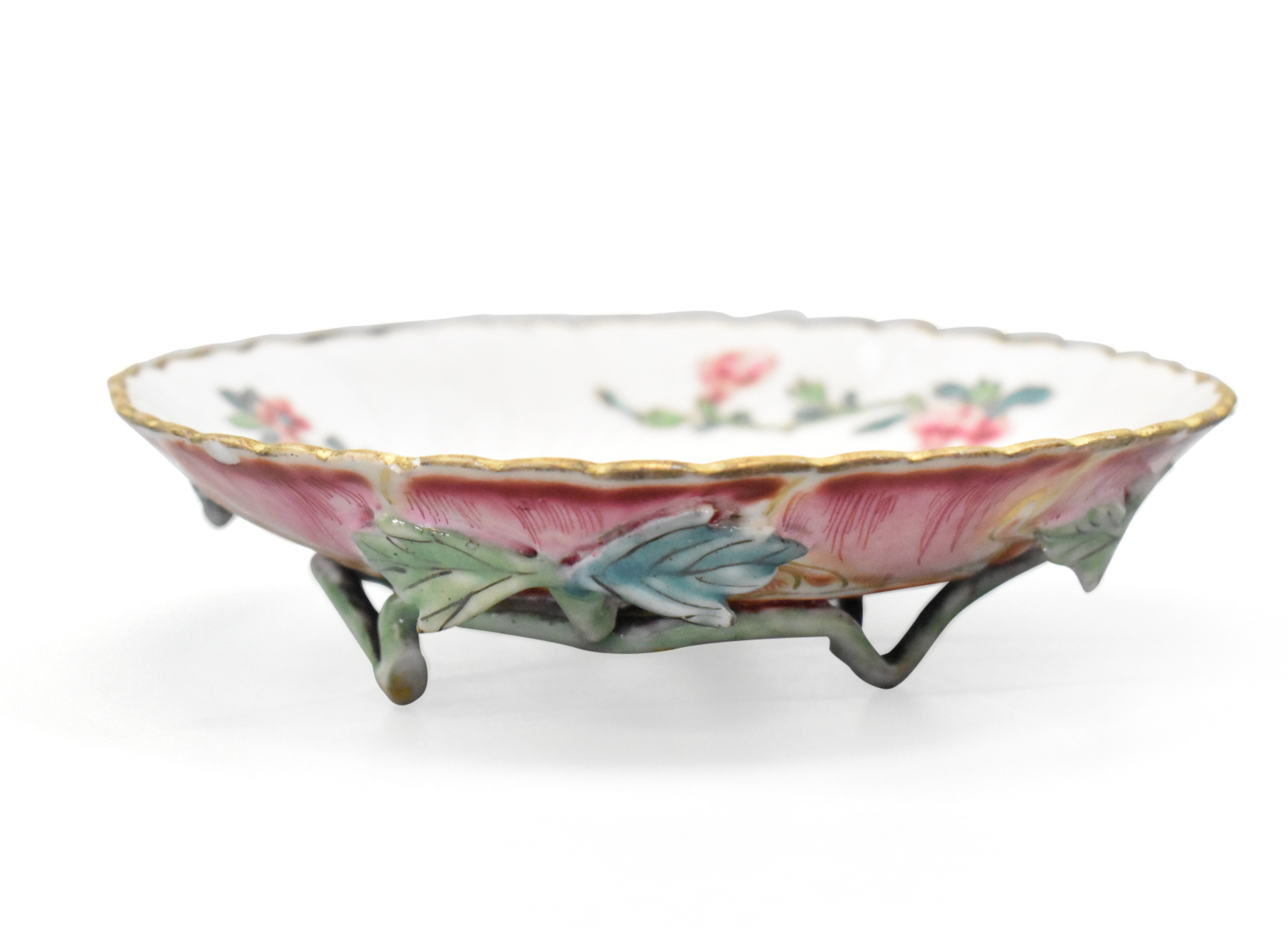 Appraisal: A Chinese famille rose porcelain saucer dated to Yongzheng Period