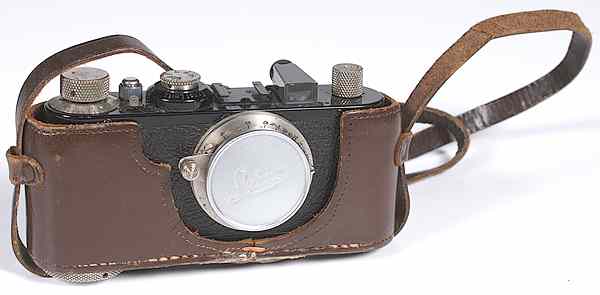 Appraisal: Leica Standard Ser No Leica Standard S N ca with