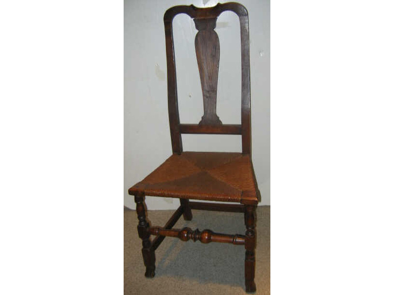 Appraisal: AMERICAN TH CENTURY SIDE CHAIR Shaped top rail over the