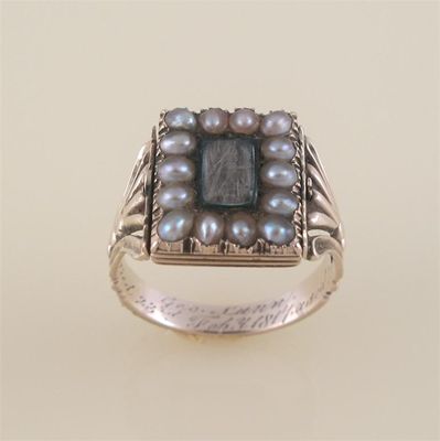 Appraisal: A Regency swivel ring one side set with a glazed