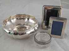 Appraisal: A mixed lot comprising a white metal tests silver bowl