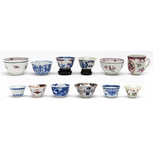 Appraisal: A small collection of Chinese export porcelain teaware bowls and