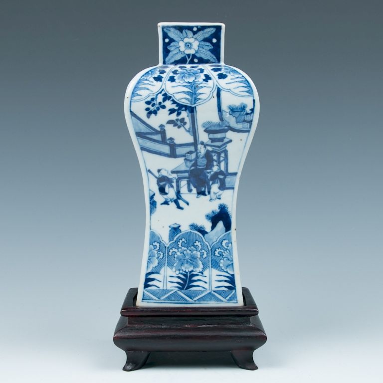 Appraisal: BLUE AND WHITE FACETED VASE TH C The vase of