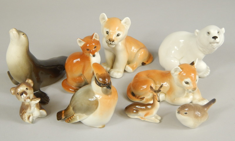 Appraisal: Various USSR and other pottery animals to include a seal