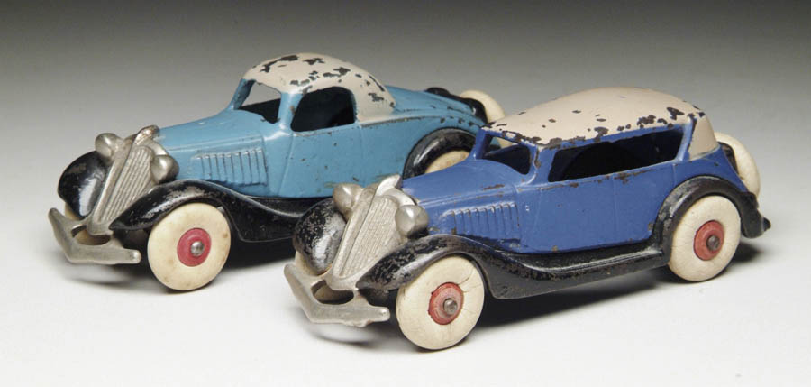 Appraisal: PAIR OF HUBLEY CARS Sedan with nickel grill White rubber