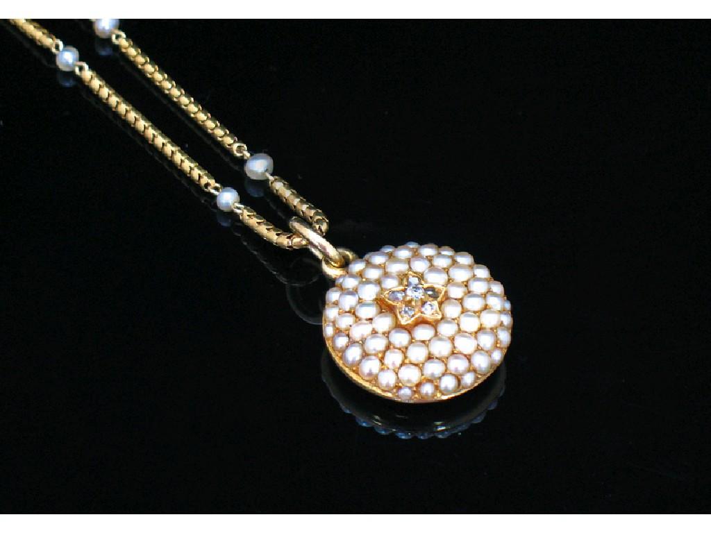 Appraisal: A VICTORIAN PEARL PENDANT the circular ct yellow gold pendant