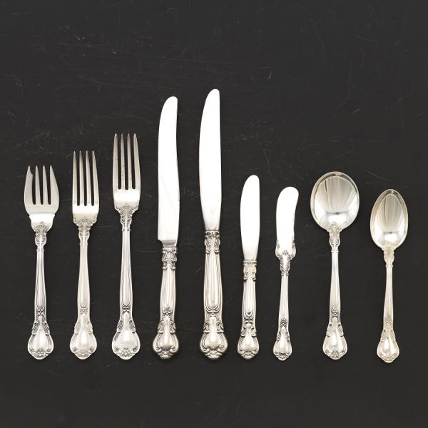 Appraisal: GORHAM ASSORTED FLATWARE SET CHANTILLY PATTERN Totaling pieces including six