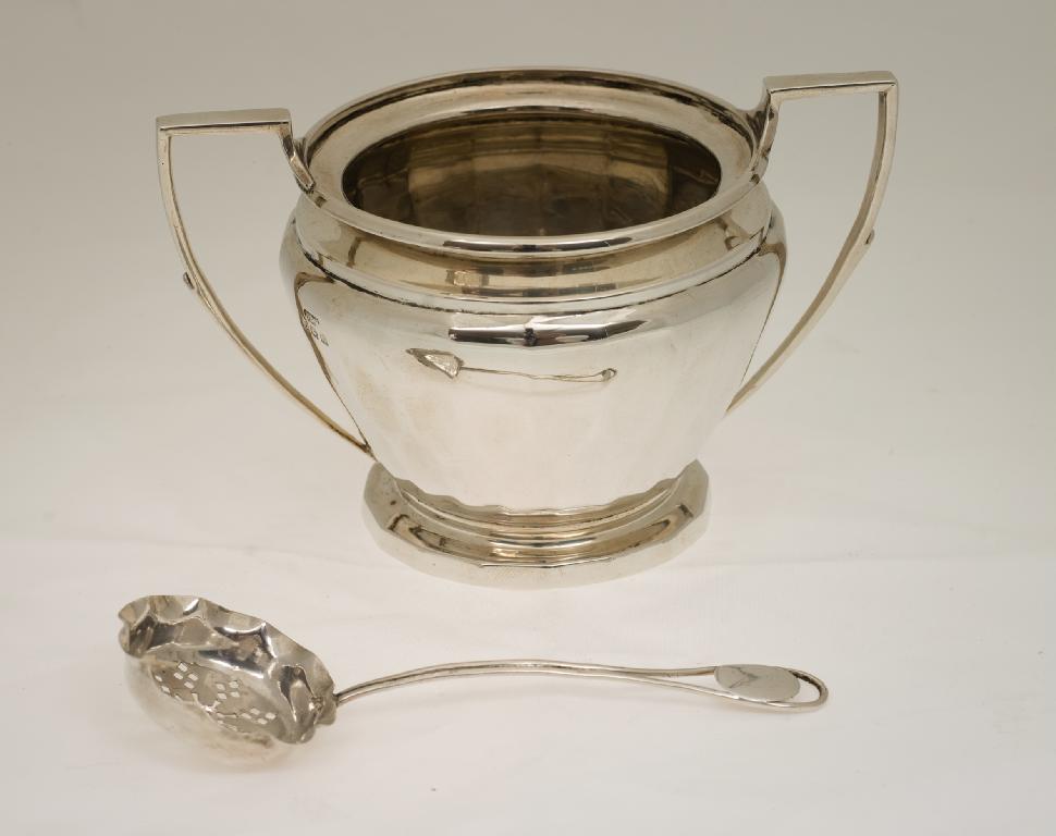 Appraisal: GEORGE V SILVER TWIN-HANDLED SUGAR BOWL BIRMINGHAM together with a