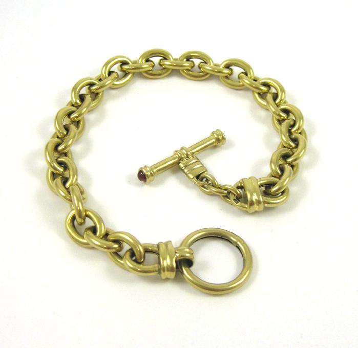 Appraisal: FOURTEEN KARAT GOLD POCKET WATCH CHAIN The yellow gold cable