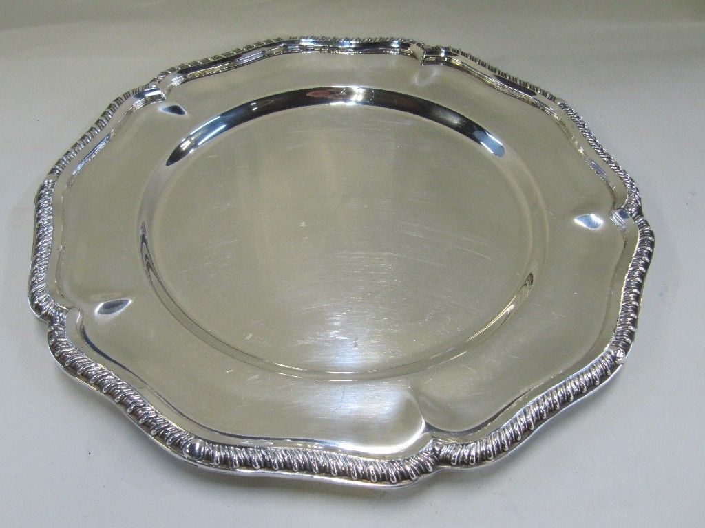 Appraisal: Set of six silver plated dinner plates with gadrooned scalloped