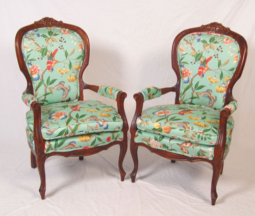 Appraisal: PAIR VICTORIAN OPEN ARM PARLOR CHAIRS Oval backs with scroll