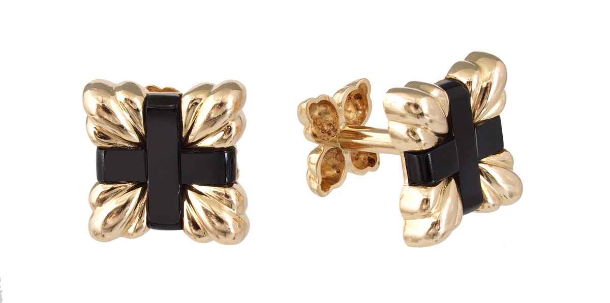 Appraisal: TIFFANY CO GOLD ONYX CUFFLINKS K yellow gold cufflinks with